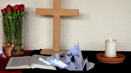 Erlebnis Kirche - Sorgenflieger Altar